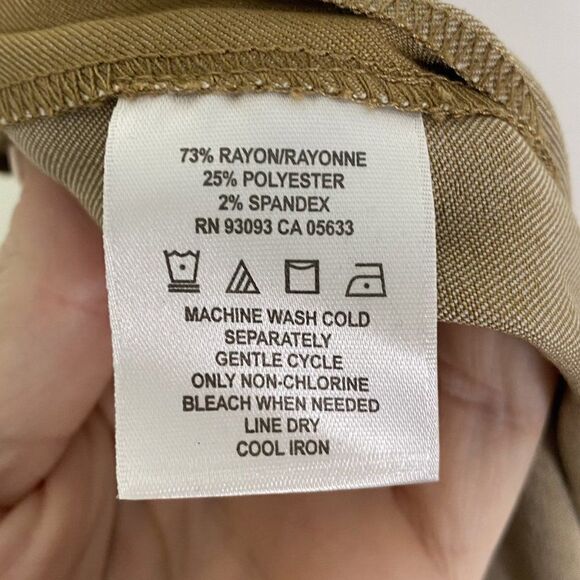 Nic + Zoe Beige Cropped Wide Leg Pants - Picture 6 of 6